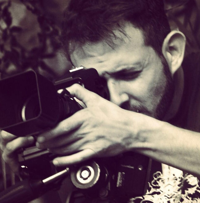 मिलिए मल्लिका की ग्लैमरस फोटो लेने वाले शख्स से