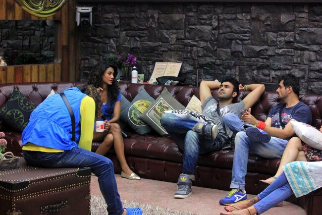 Bigg Boss: नए रिश्ते बनते और पुराने रिश्‍ते टूटते नजर आएंगे आज