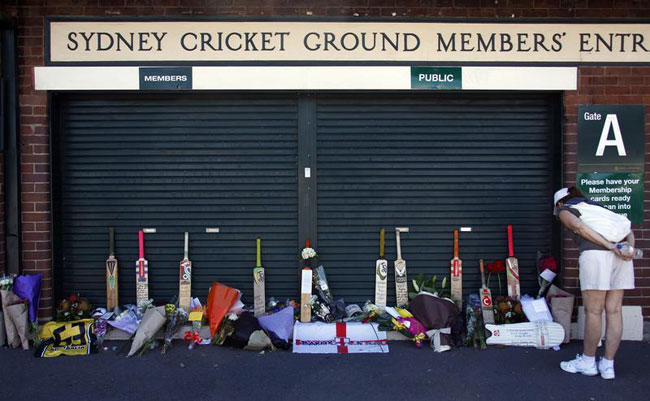 क्रिकेट जगत ने कुछ यूं किया फिलिप ह्यूज को याद...