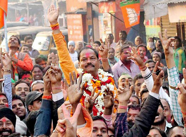 साल 2014: तस्वीरों में देश और दुनिया की बड़ी खबरें