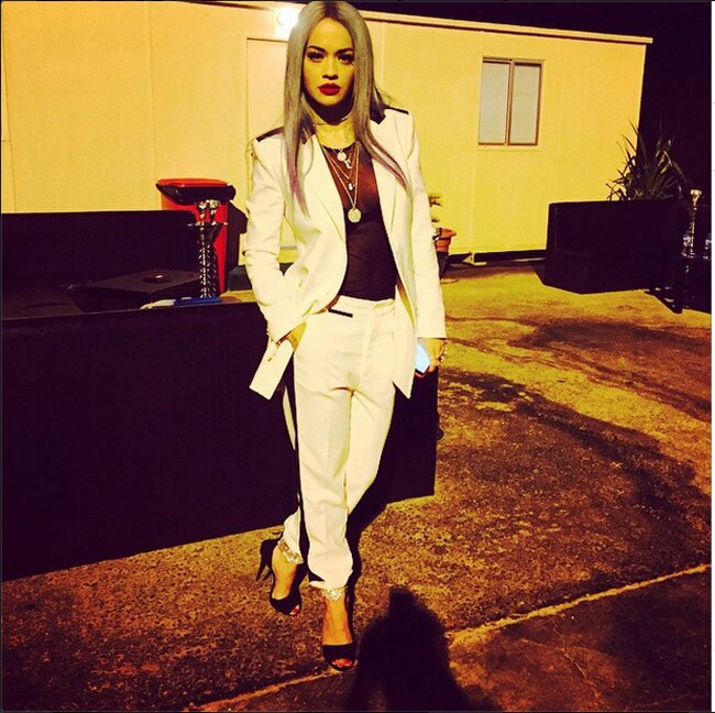 पॉप स्टार रीटा ओरा Happy Birthday