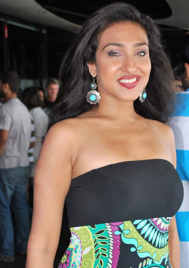 खूबसूरत रितुपर्णा सेनगुप्‍ता को Happy Birthday