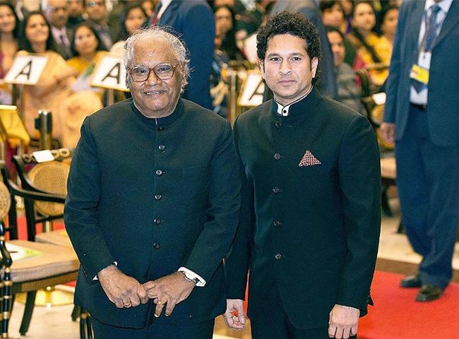 साल 2014: तस्वीरों में देश और दुनिया की बड़ी खबरें