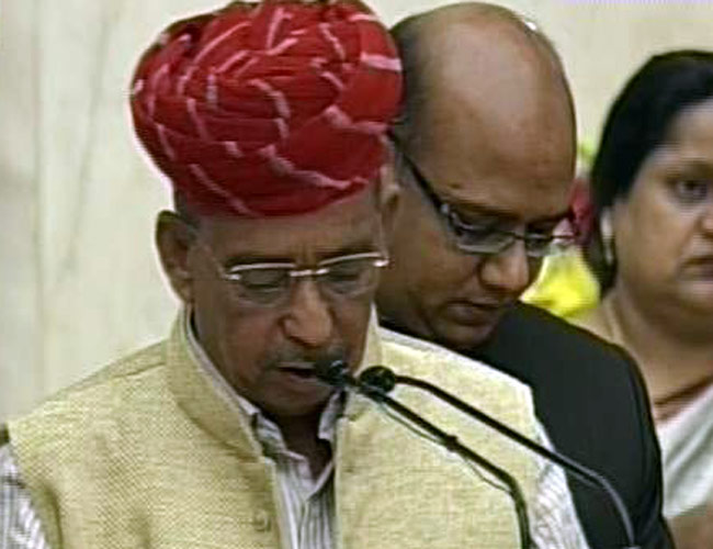 कैबिनेट का पहला विस्तार, ये हैं मोदी के नए मंत्री