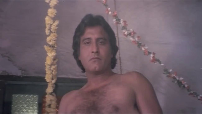 बॉलीवुड के ये हीरोज हुए न्यूड