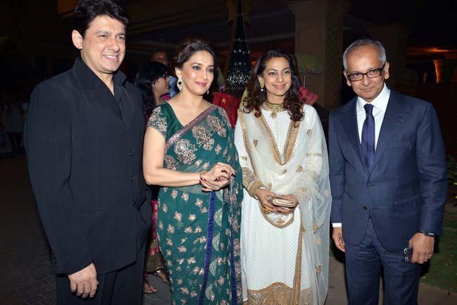 मनीष मल्होत्रा की भतीजी के रिसेप्शन में बॉलीवुड सितारों ने मचाई धूम