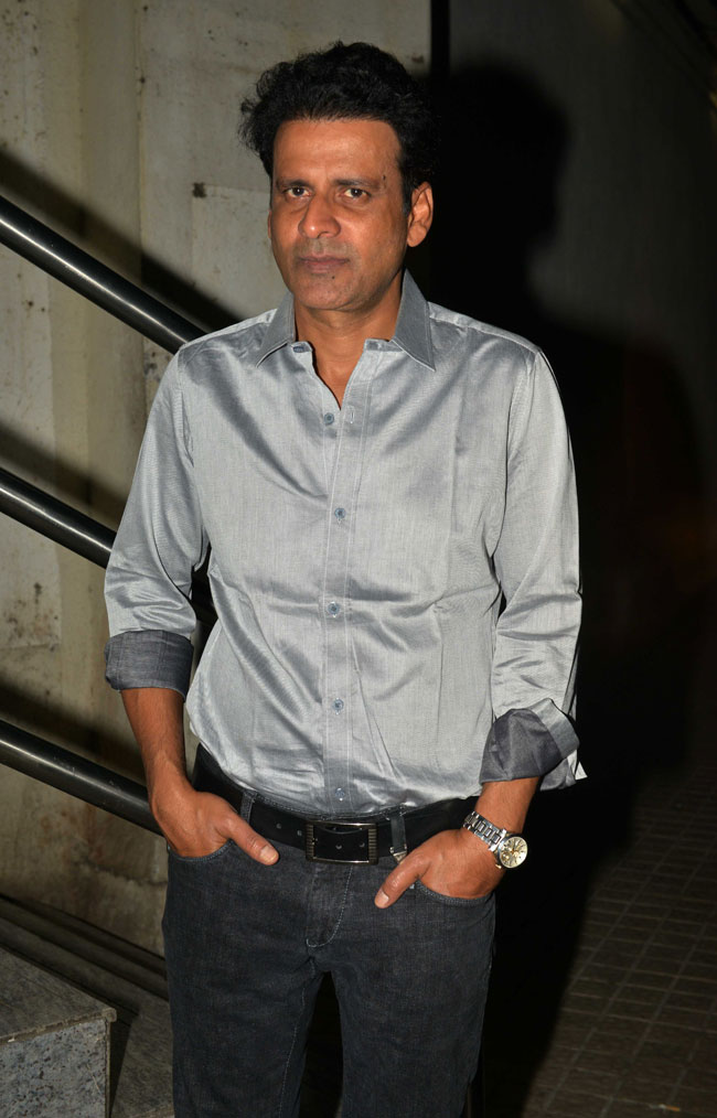 UGLY की स्क्रीनिंग पर दिखे हसीनाओं के जलवे