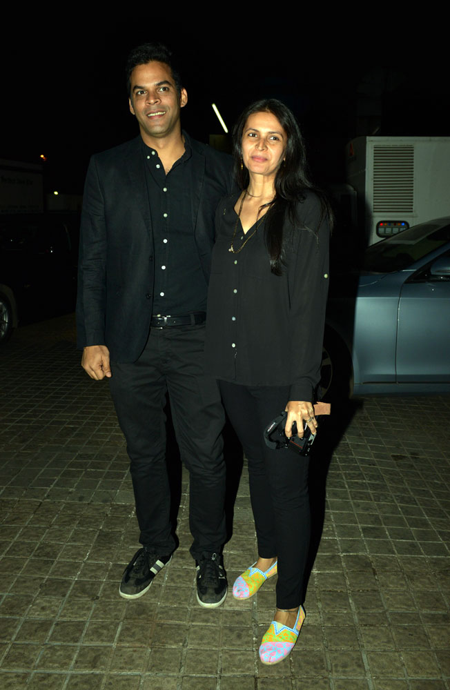 UGLY की स्क्रीनिंग पर दिखे हसीनाओं के जलवे