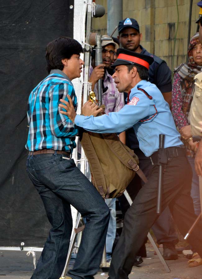 जब सुपरस्‍टार शाहरुख खान बने 'फैन'