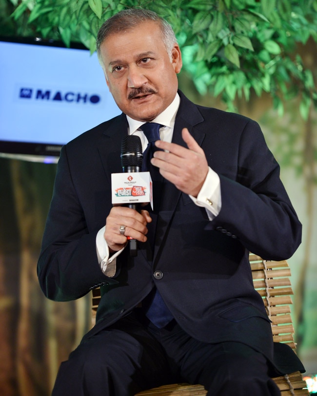 एजेंडा आज तक 2014 के दूसरे दिन की दिलचस्प झलकियां