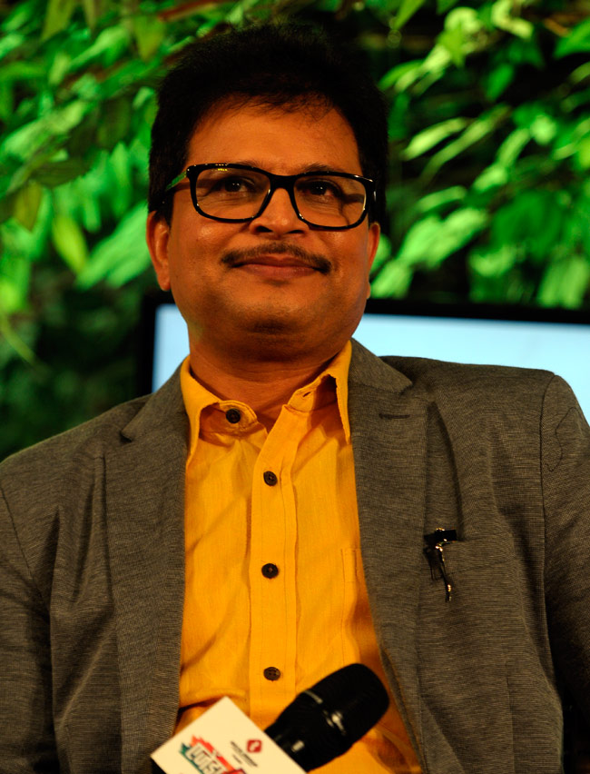 हेमा मालिनी को शो पर लाएंगे: दयाबेन उर्फ दिशा वकानी