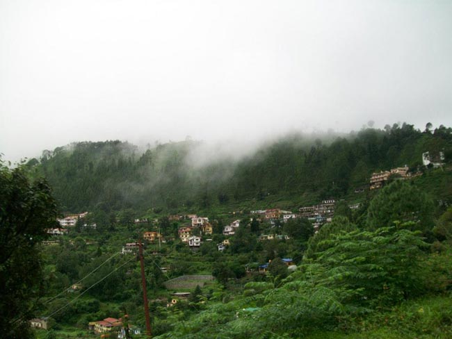 नैनीताल की इस खूबसूरती के दीवाने हजारों हैं...