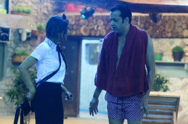 Bigg Boss: घर आज होगा सितारों से गुलजार