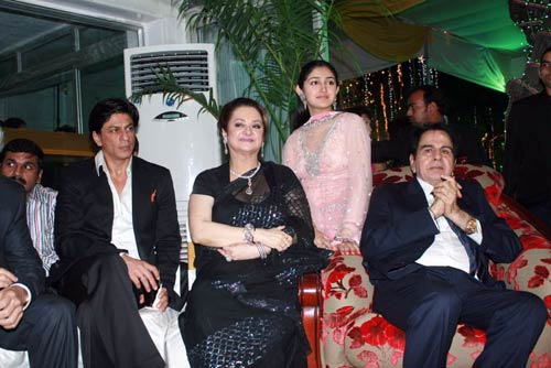 Happy Birthday: दिलीप कुमार का 92वां जन्‍मदिन