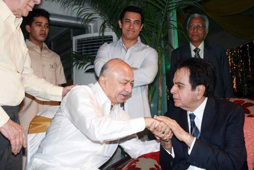 Happy Birthday: दिलीप कुमार का 92वां जन्‍मदिन