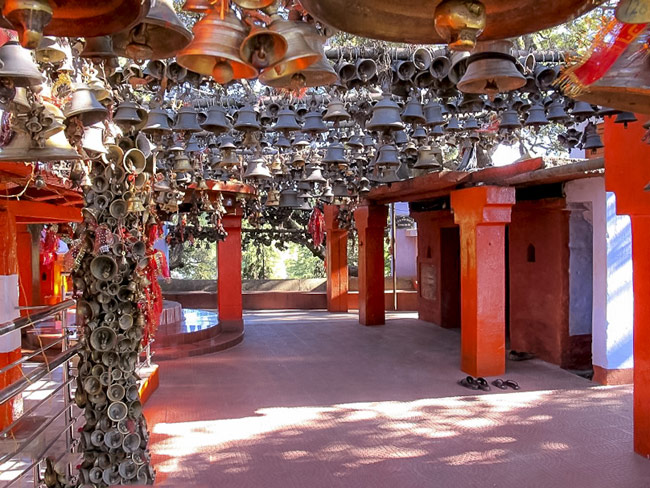 नैनीताल की इस खूबसूरती के दीवाने हजारों हैं...