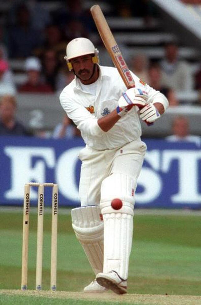 अजीबो गरीब बैटिंग और बॉलिंग स्टाइल वाले क्रिकेटर