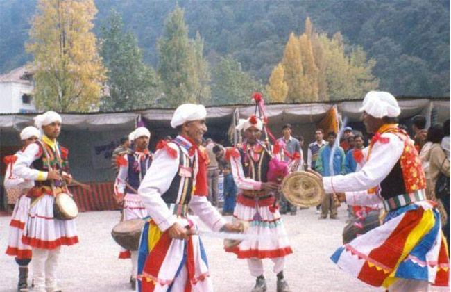 नैनीताल की इस खूबसूरती के दीवाने हजारों हैं...