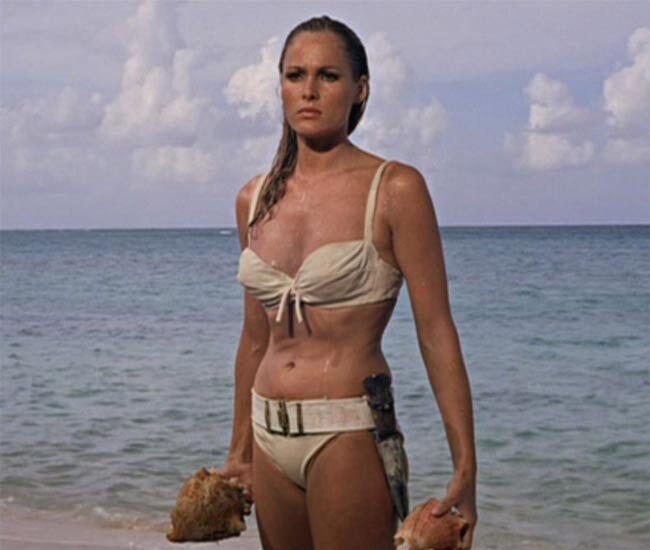 ये हैं जेम्‍स बॉन्‍ड की 15 सबसे खूबसूरत हसीनाएं...