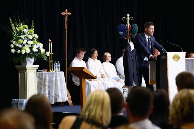 'नॉटआउट 63' फिलिप ह्यूज को आखिरी सलाम...