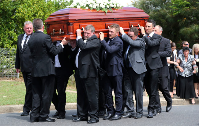 'नॉटआउट 63' फिलिप ह्यूज को आखिरी सलाम...