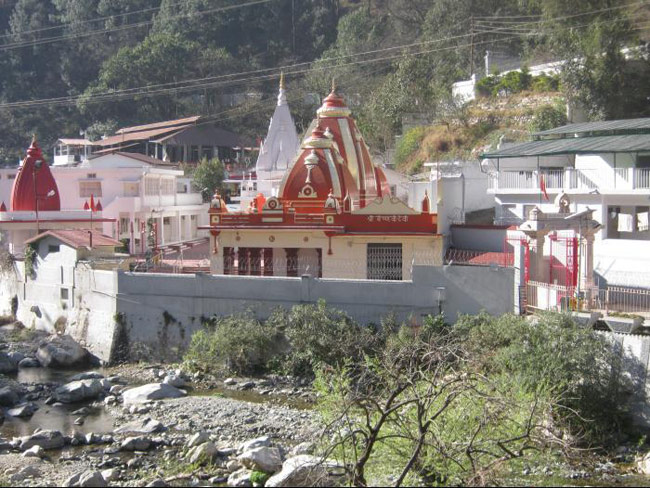 नैनीताल की इस खूबसूरती के दीवाने हजारों हैं...