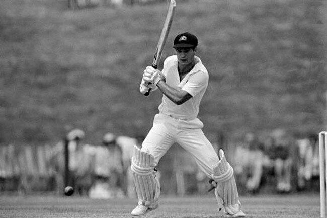 अजीबो गरीब बैटिंग और बॉलिंग स्टाइल वाले क्रिकेटर