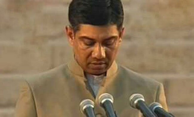 ये हैं मोदी सरकार के 'विवादजादे'