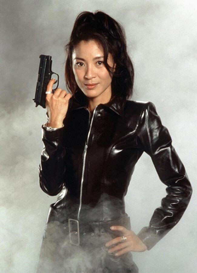 ये हैं जेम्‍स बॉन्‍ड की 15 सबसे खूबसूरत हसीनाएं...