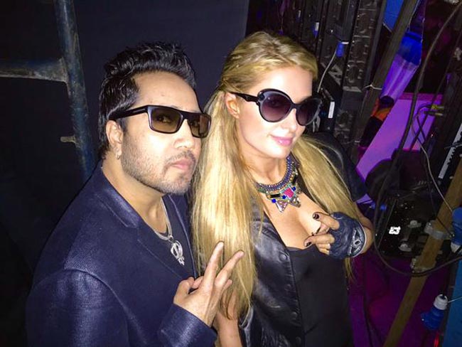 सलमान और पेरिस हिल्टन की पार्टी केमिस्‍ट्री