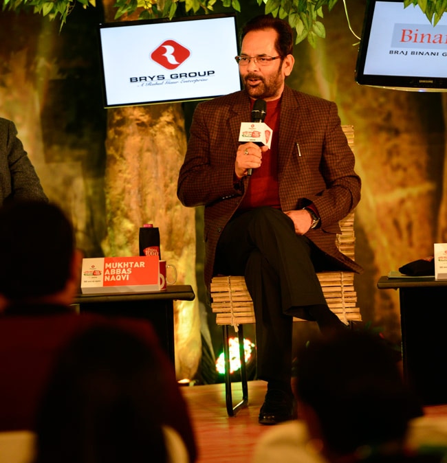 एजेंडा आज तक 2014 के दूसरे दिन की दिलचस्प झलकियां