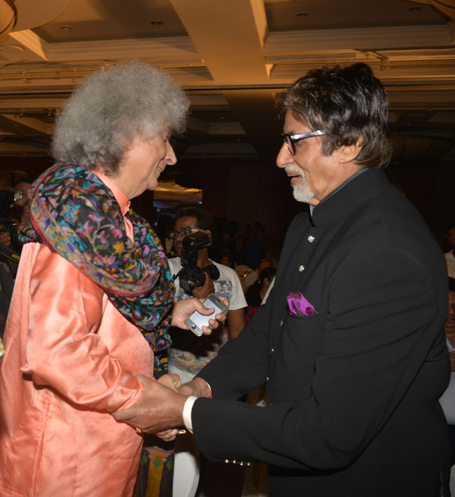 यश चोपड़ा मेमोरियल अवॉर्ड से सम्मानित हुए अमिताभ बच्चन