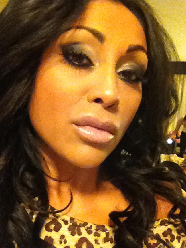 इंडियन पॉर्न इंडस्ट्री की स्टार प्रिया राय Happy Birthday