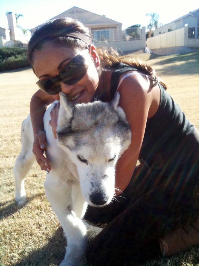 इंडियन पॉर्न इंडस्ट्री की स्टार प्रिया राय Happy Birthday