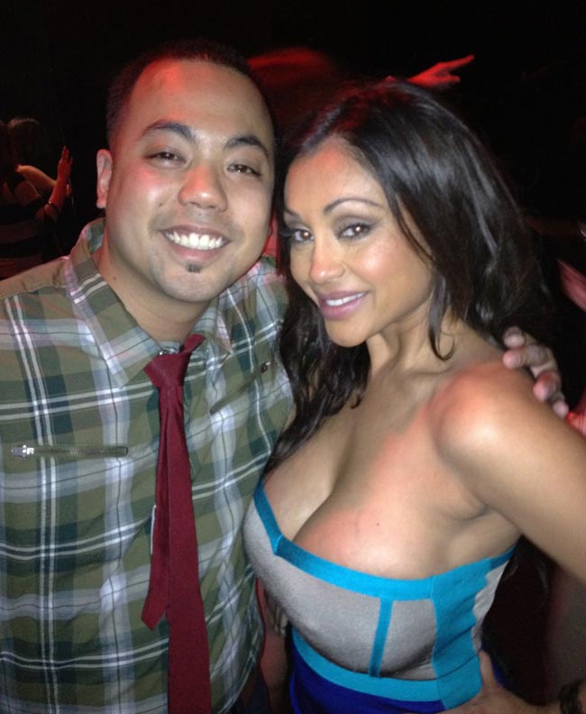 इंडियन पॉर्न इंडस्ट्री की स्टार प्रिया राय Happy Birthday