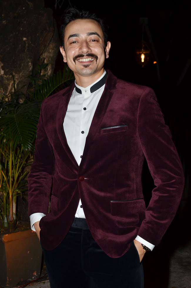 पूर्बी जोशी के हाथ हुए पीले, ये हैं शादी की अनदेखी तस्वीरें