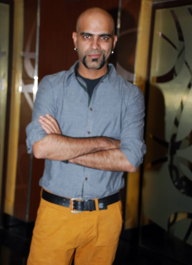 सुलेमानी कीड़ा की स्क्रीनिंग में पहुंची मल्लिका शेरावत