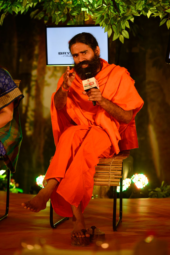 एजेंडा आज तक 2014 के दूसरे दिन की दिलचस्प झलकियां