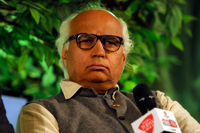 कुछ विदेशी संस्था भारत में धर्म परिवर्तन करवा रही हैं:   सुधीद्र कुलकर्णी