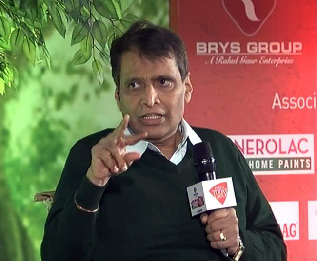 रेलवे में मोबाइल टिकटिंग, लॉन्ड्री सेवा शुरू होगी: सुरेश प्रभु