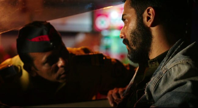 दाढ़ी और तराशी हुई बॉडी के साथ नए अवतार में वरुण धवन