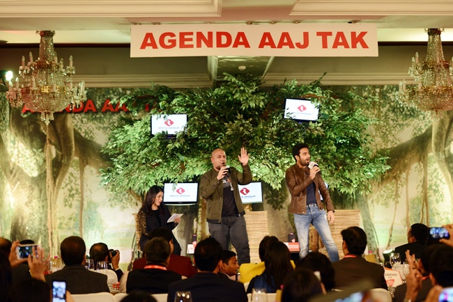 शाहरुख खान को लोगों को हैंडल करना आता है: विशाल डडलानी