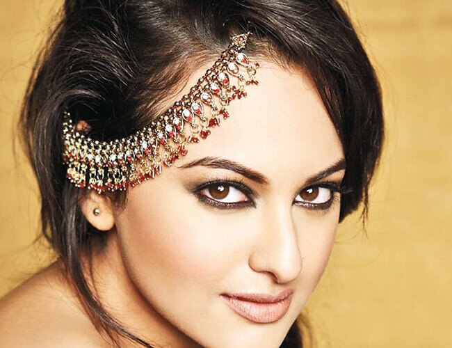 उफ्फ! ये हैं बॉलीवुड की 20 सिंगल क्यूट अभिनेत्रियां...