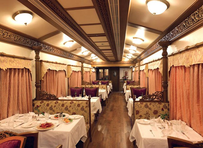 साउथ इंडिया की रंगीन सवारी द गोल्डन चैरियट