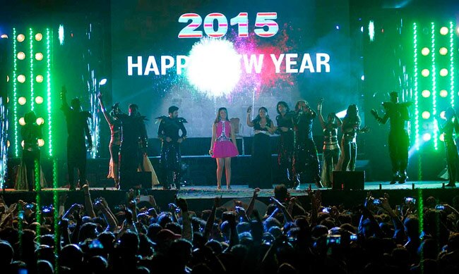 नए साल के जश्न में गौहर खान के ठुमकों ने बांधा समां