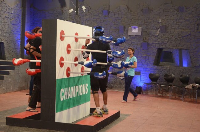 Bigg Boss: करिश्मा और अली में फिर से हुई लड़ाई