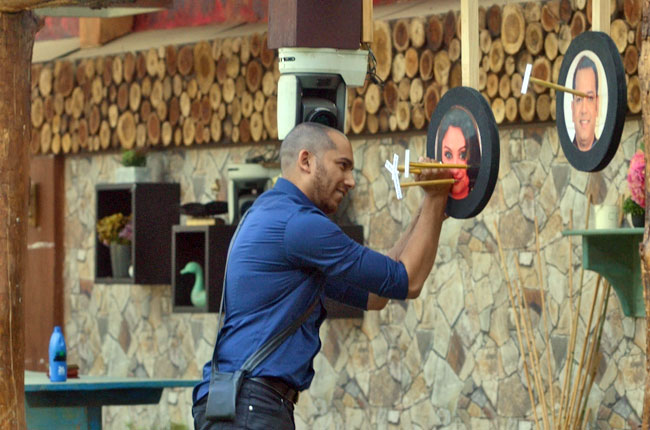 Bigg Boss: उपेन पटेल बोले, मैं करिश्‍मा का दीवाना हूं