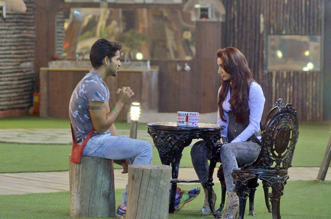 Bigg Boss: उपेन पटेल बोले, मैं करिश्‍मा का दीवाना हूं