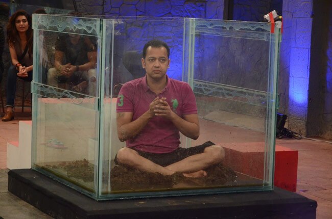 Bigg Boss: करिश्मा और अली में फिर से हुई लड़ाई