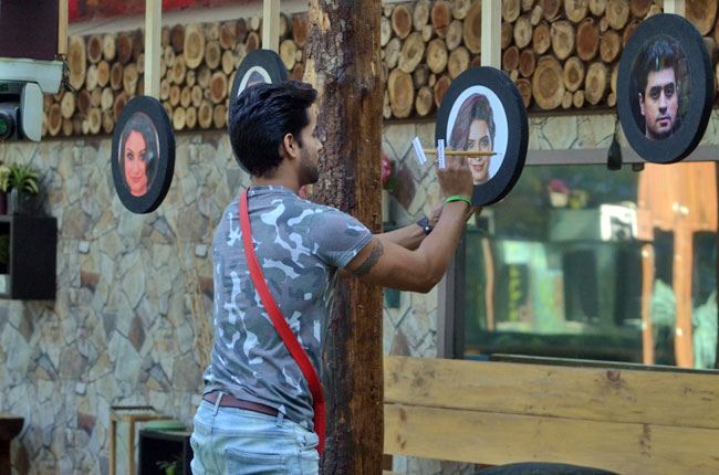 Bigg Boss: उपेन पटेल बोले, मैं करिश्‍मा का दीवाना हूं